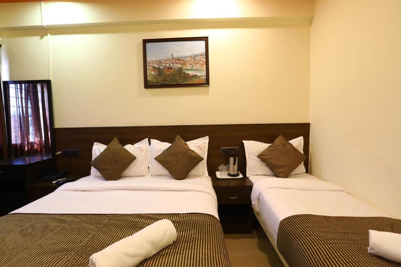 Hotel Sona Panaji Εξωτερικό φωτογραφία