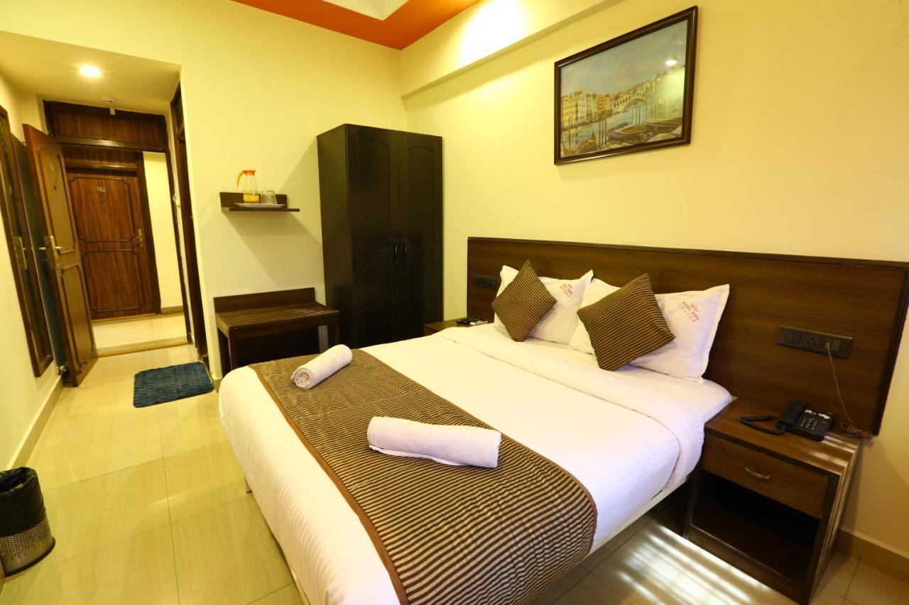 Hotel Sona Panaji Εξωτερικό φωτογραφία