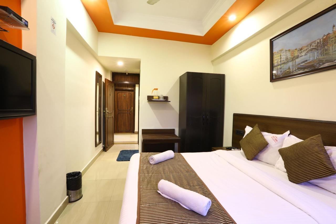 Hotel Sona Panaji Εξωτερικό φωτογραφία